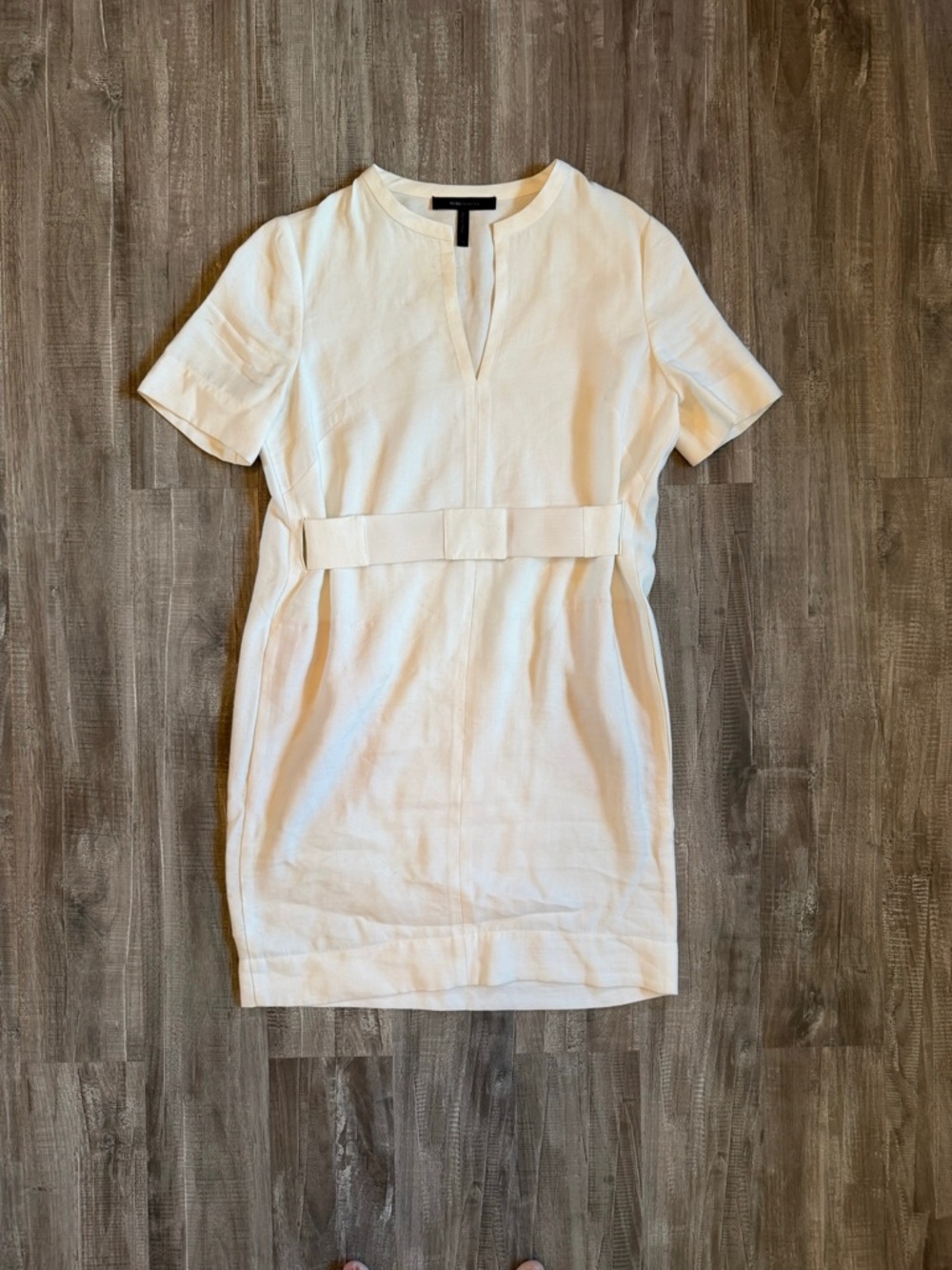 BCBGMaxAzria Ivory Short-Sleeve Belted Dress